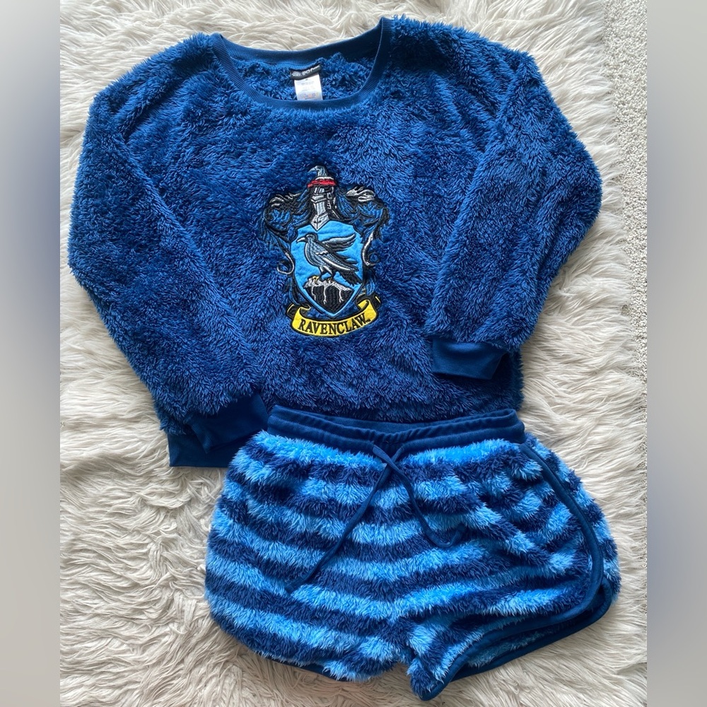 Warner Bros. Blue Ravenclaw Pajama Set